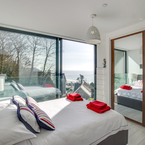 Wake up each morning with sea-facing views and a refreshing coastal breeze