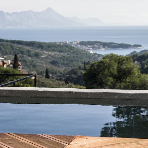 Gaze out from the infinity pool to dazzling views of nature