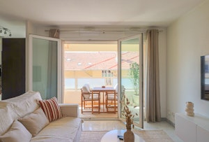 Carnot Charm image 9