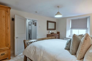 Kingsand Cosy image 2