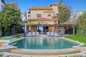 Palm Beach Flair image 15