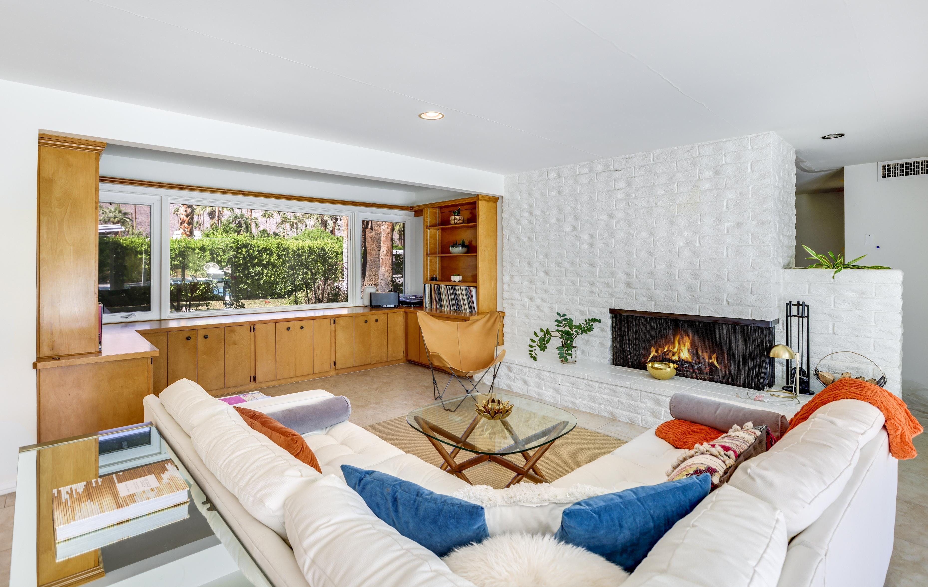 Palm Tree Springs Palm Springs, California, United States Venue Report