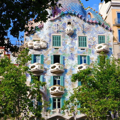 Stroll two minutes to Casa Batlló to admire its striking facade