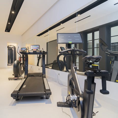 Start the day with a quick workout in the on-site gym