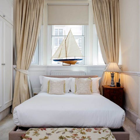 Wake up in the elegant nautical-accented bedrooms feeling rested and ready for another day of sightseeing