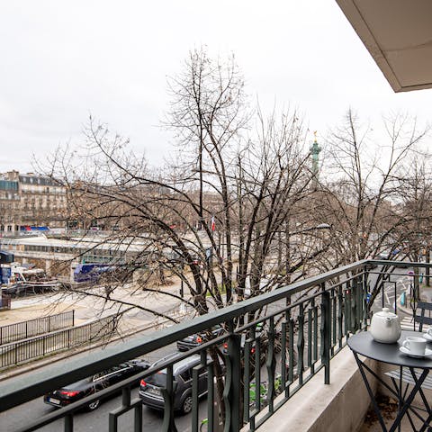 Take in the wonderful views over the Bastille and the Canal Saint-Martin from the balcony