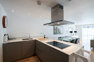 The Contemporary Haven image 11