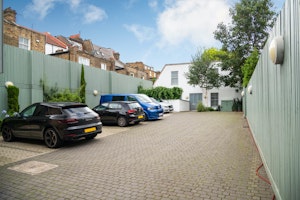 The Contemporary Haven image 5
