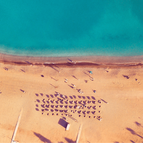 Stroll just a few minutes to the sand of La Malagueta Beach