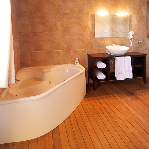 Sit back and soak in the spa tub after a day of exploring