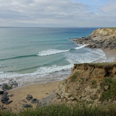 Stay close to the heart of Padstow, with beaches just a short drive along the coast