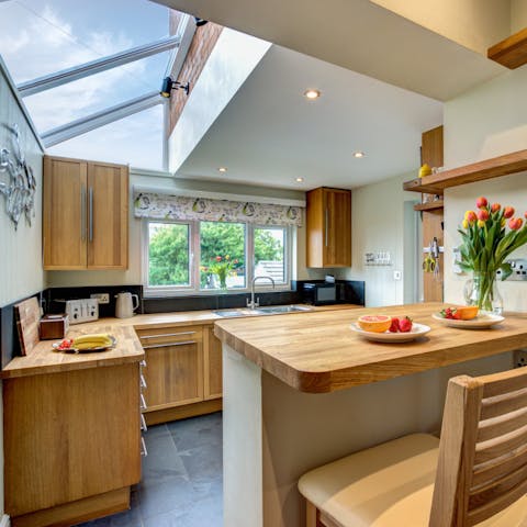 Cook in the well-equipped modern kitchen