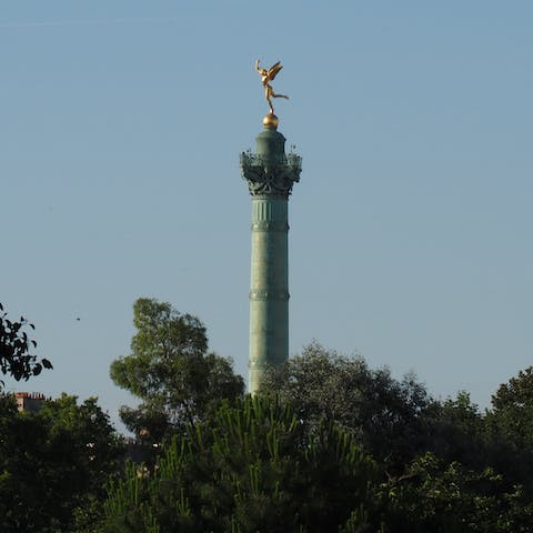 Stay in Bastille, just a few minutes' walk from the July Column and the famous Opéra Bastille