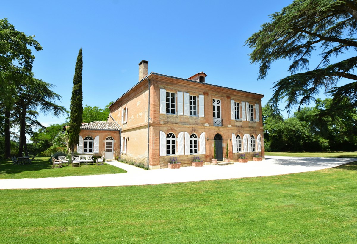Castle of Dreams, Occitania