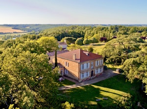 Castle of Dreams image 12