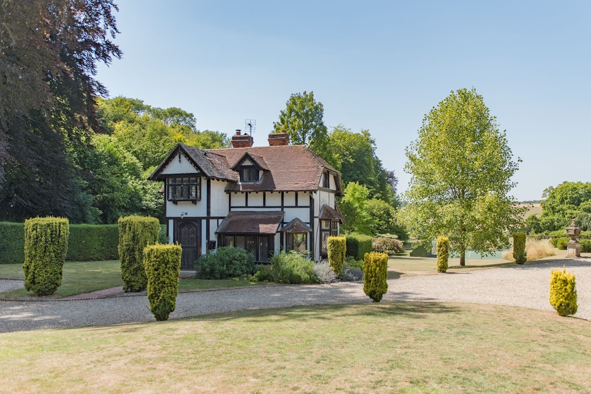 The Gatekeeper's House, South East