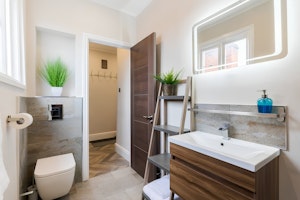 Regency Residence image 9