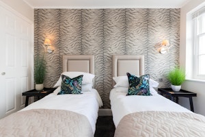 Regency Residence image 8