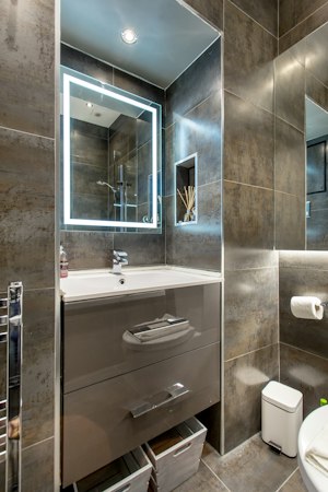 Grand Interiors image 8