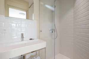 Provençal Radiance image 9