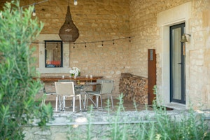 Provençal Radiance image 7
