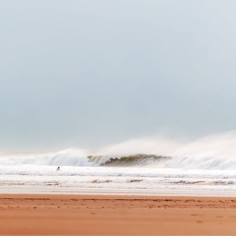 Wait patiently for that irresistible combo of long-range swell and easterly winds – on its day Croyde is up there with the best of them