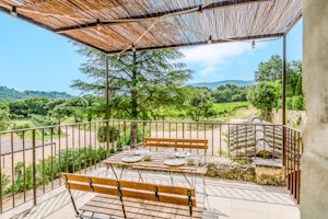 Auberive Garden image 6