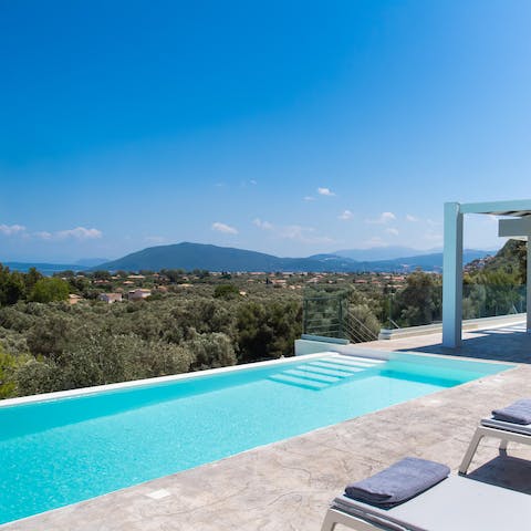 Take a dip in the private pool and sunbathe in the Greek sunshine