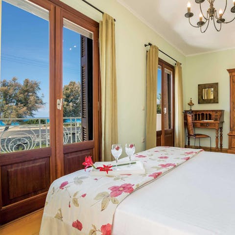 Take your time in the morning – open the patio doors and wake up to the fresh sea air