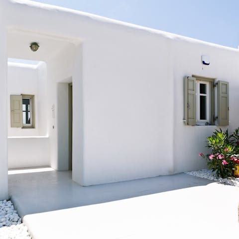 Stay in a piece of iconic Mykonos sugar-cube architecture