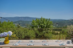 Lavender & Vines image 2