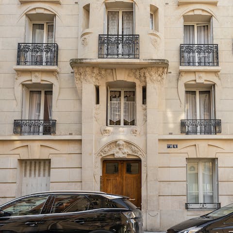 Stay in a typical Parisian period building