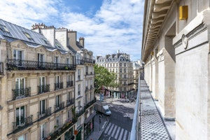 The Parisian Life image 9
