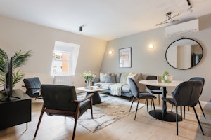 Snug City Life image 8