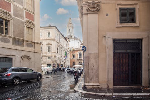 Stay in one of Rome's historic towers in the heart of the action