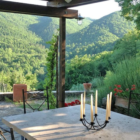 Enjoy lavish Tuscan-inspired feasts with views of verdant hillsides to accompany