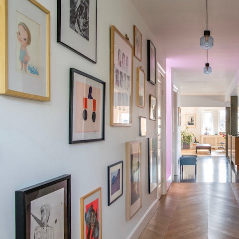 Get inspired by the pops of colour and art in your apartment