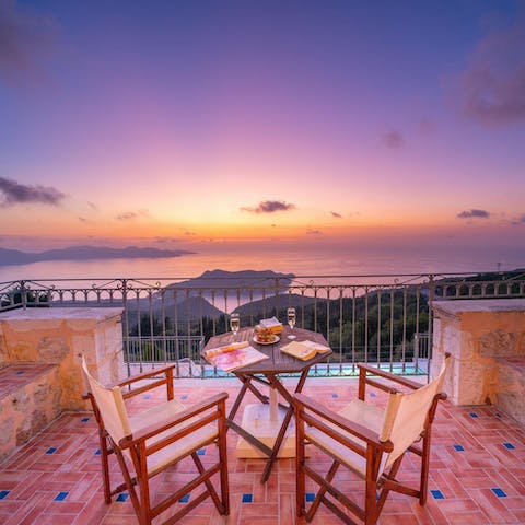 End the evening with sundowners on the balcony