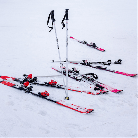 Walk to the Super Morzine ski lift in fifteen minutes