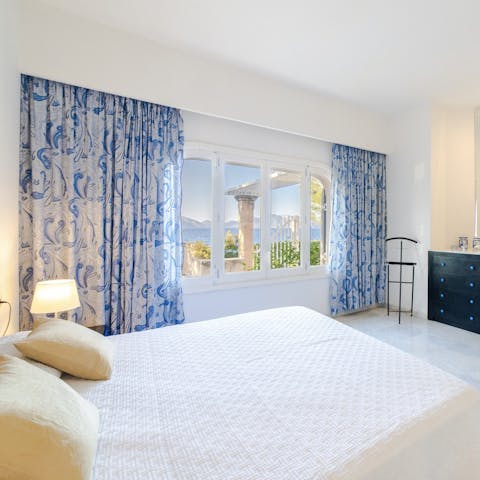 Wake up in the main suite to postcard-worthy scenery