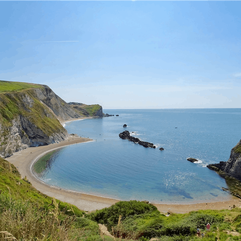 Take a short drive to the Jurassic Coast for a beach day