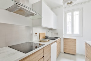 Pleasant in Passy image 11