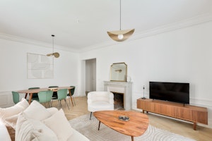 Pleasant in Passy image 10