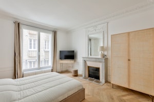 Pleasant in Passy image 5