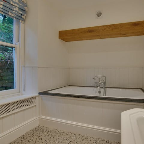 Sink into the bathtub for a relaxing soak after exploring Dartmouth