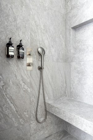 Parisian Marble image 13