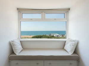 Chesil Beach Beauty image 5