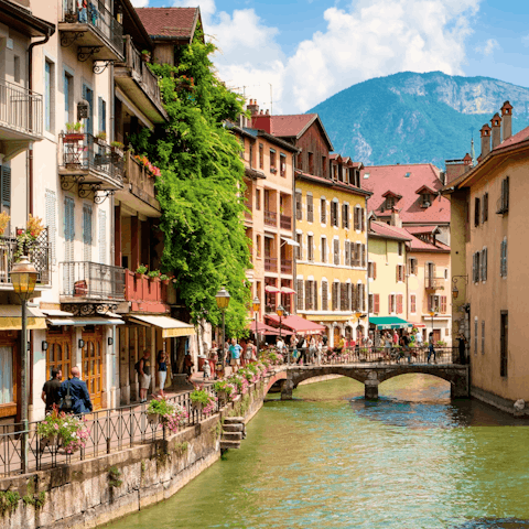 Drive down to the beautiful old town of Annecy in just under 25 minutes by car