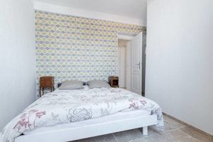 Provençal Promise image 10