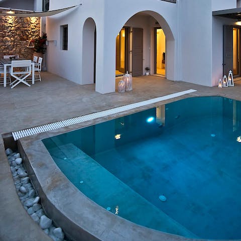 Unwind in the private pool with whirlpool jets